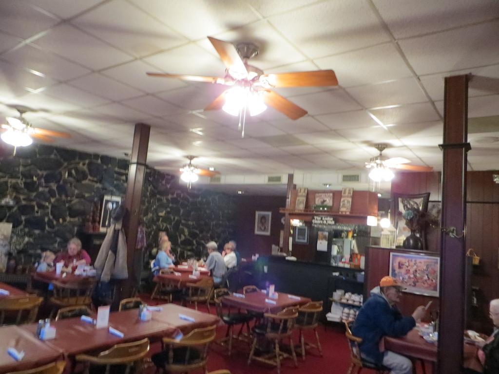 Midtown Western Inn - Kearney Dış mekan fotoğraf